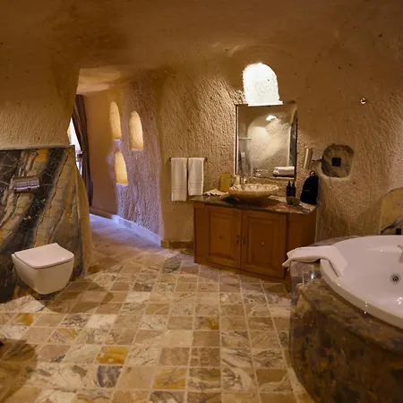 The Kingdom Of Cappadocia Luxury Cave מלון אוצ'יסר